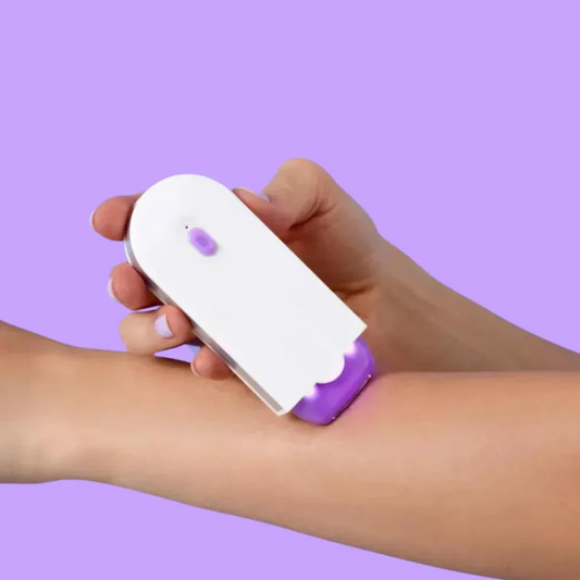 Depiladora láser SilkEase Pro™ con sensor de luz y carga USB 2 en 1